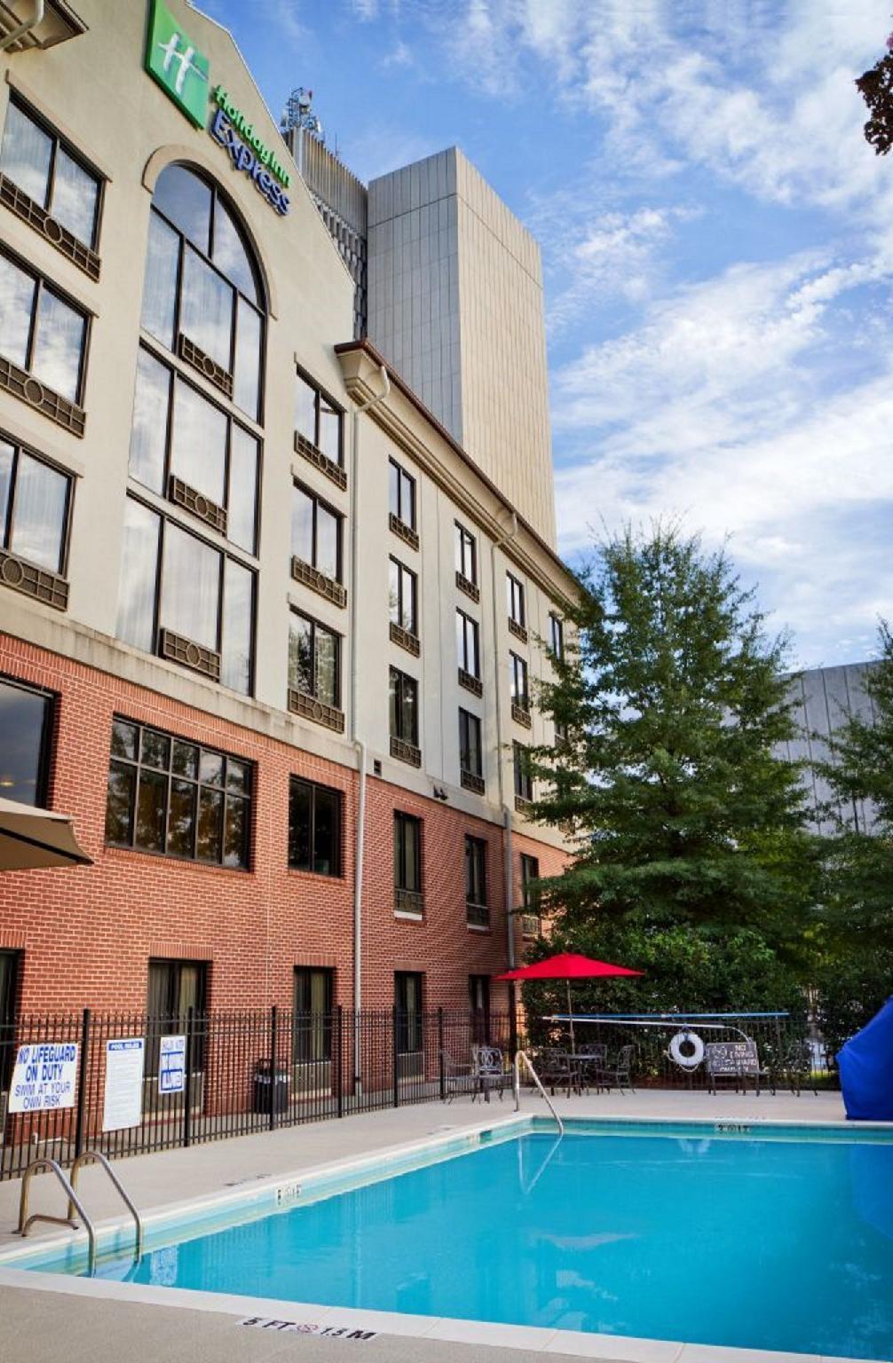 Holiday Inn Express & Suites Greenville-Downtown By Ihg Dış mekan fotoğraf