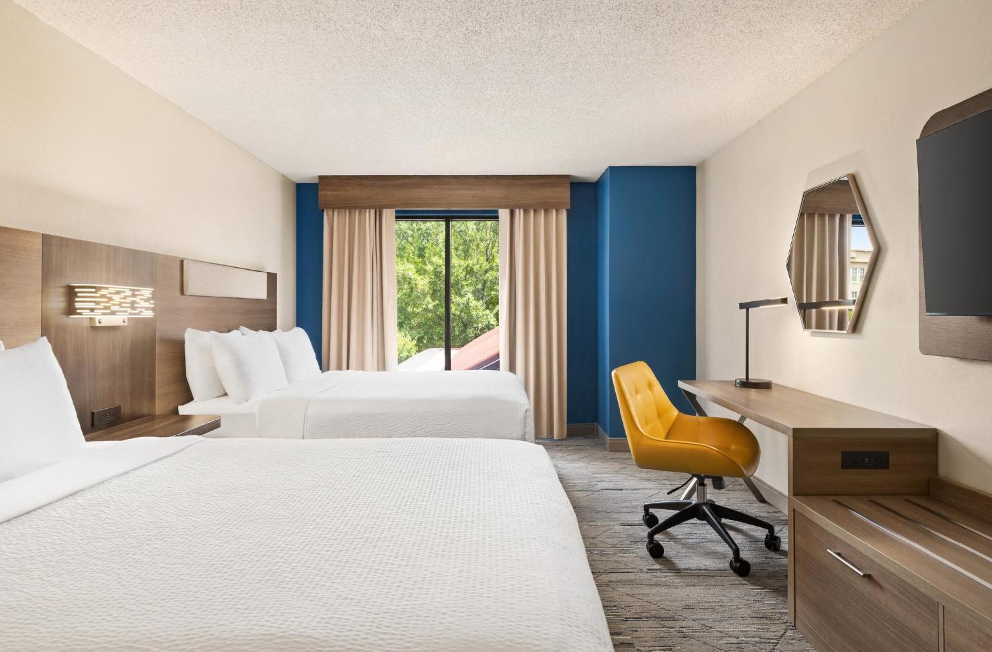 Holiday Inn Express & Suites Greenville-Downtown By Ihg Dış mekan fotoğraf